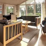Prázdninový dům Taisto - 1-8km From The Sea By Interhome