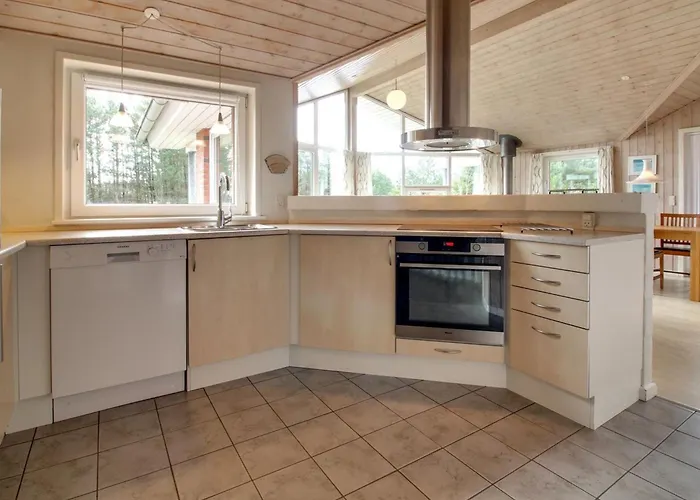 Taisto - 1-8km From The Sea By Interhome *